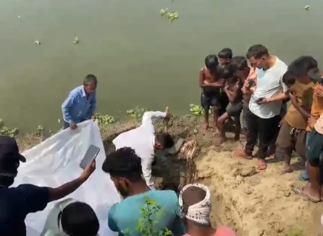*ग्यारह साल के बच्चे की दफन कब्र दो मांह बाद खुदी*