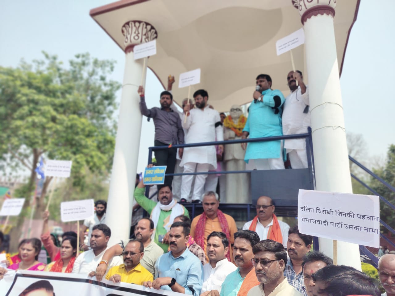 अखिलेश यादव हमेशा बाबा साहेब का अपमान करते रहे हैं भीमनगर का नाम बदलकर जिला सम्भल कर दिया : पुष्पराज सिंह