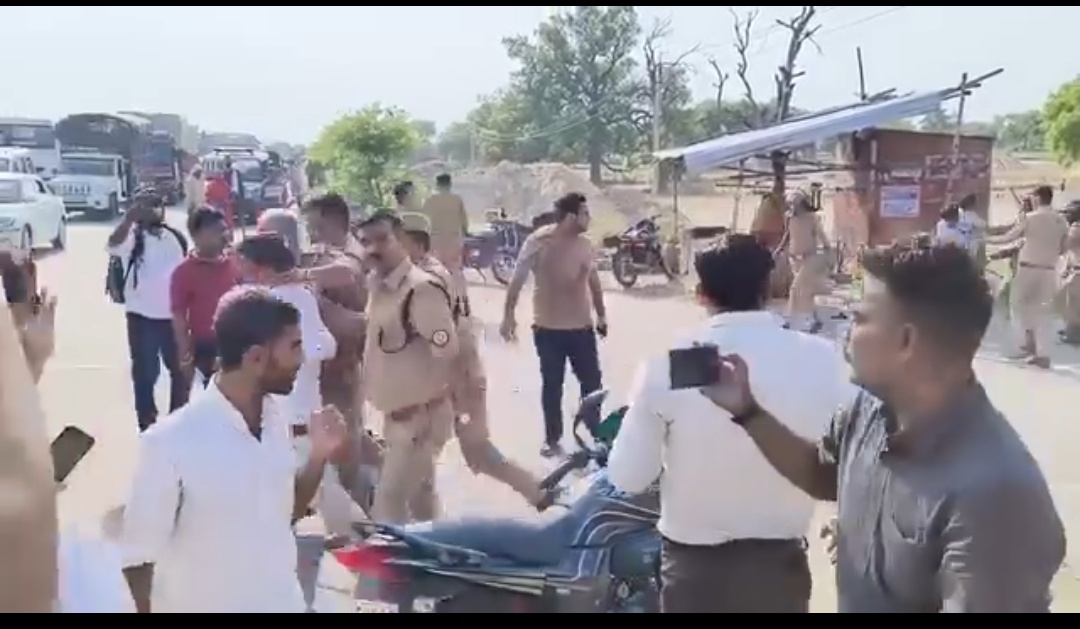 *अखिल भारतीय ब्राह्मण महासभा रा के अध्यक्ष राजेंद्र नाथ त्रिपाठी ने कौशांबी प्रकरण में सरकार से उच्च स्तरीय जांच की मांग की*