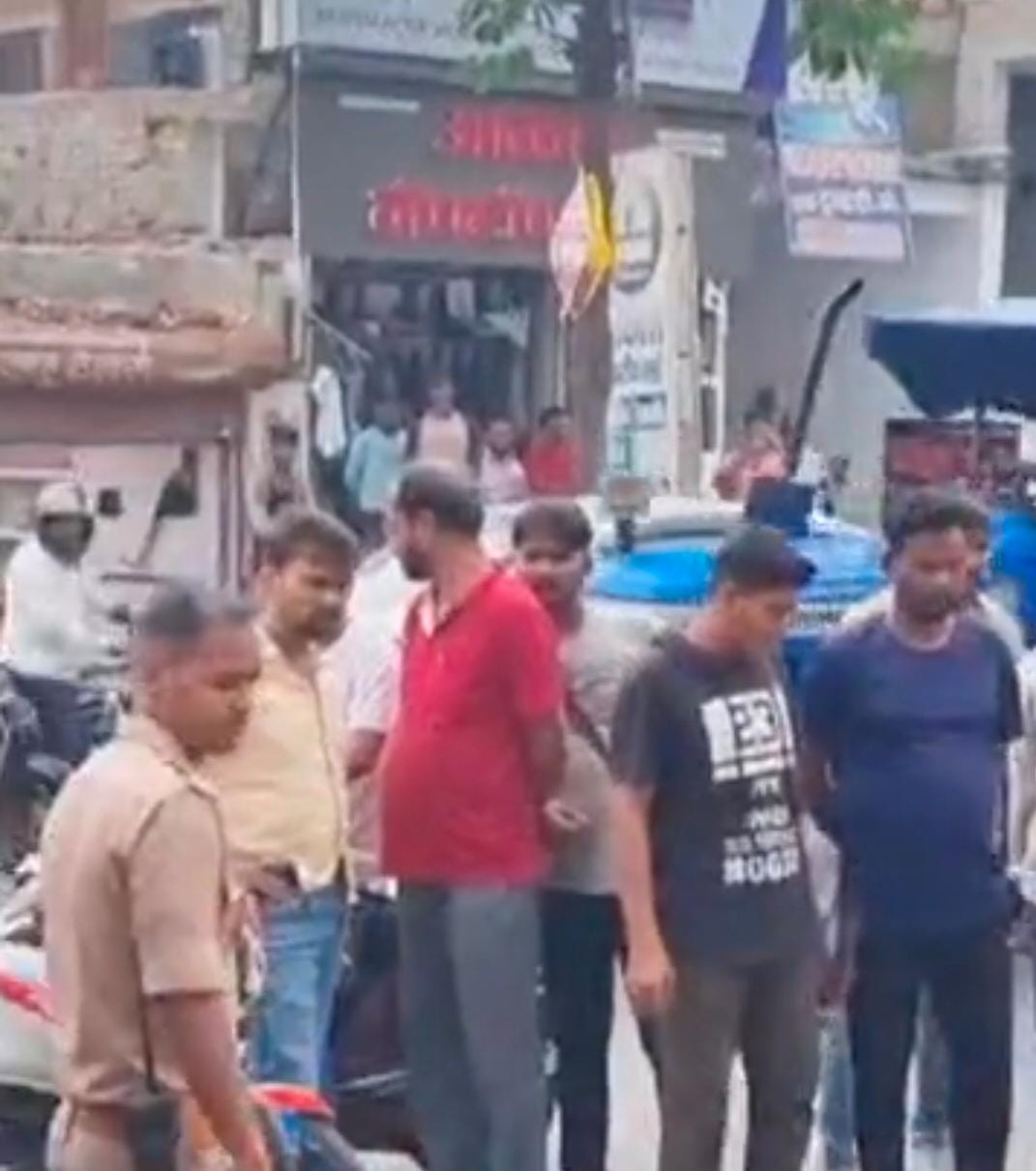*प्रतापगढ़ में गैर समुदाय के युवक ने युवती को प्रेमजाल में फंसाकर वसूले ढाई लाख*