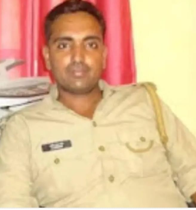 *चंदवक थाने से एक शर्मसार करने वाला मामला*
