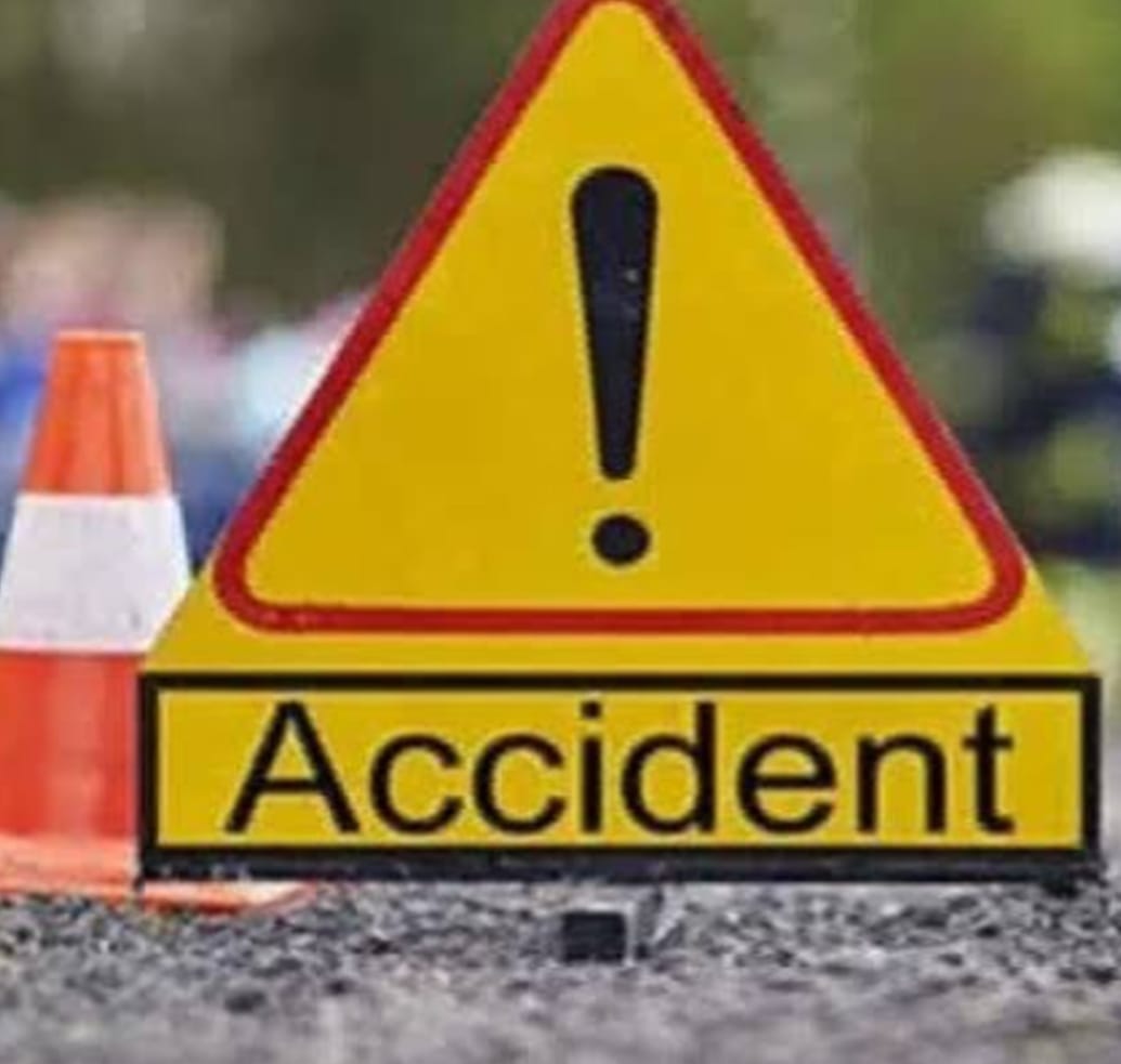 *सड़क हादसे में बदलापुर थाना क्षेत्र के दो युवकों की आसपुर देवसरा थाना क्षेत्र में हुई मौत*