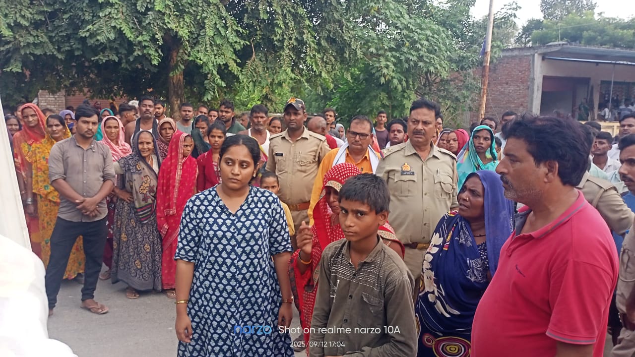 प्रतापगढ़ थाना क्षेत्र आसपुर देवसरा अन्तर्गत 3 वर्ष की मासूम की मौत के मामले में पिता पर ही हत्या का दर्ज हुआ मुकदमा