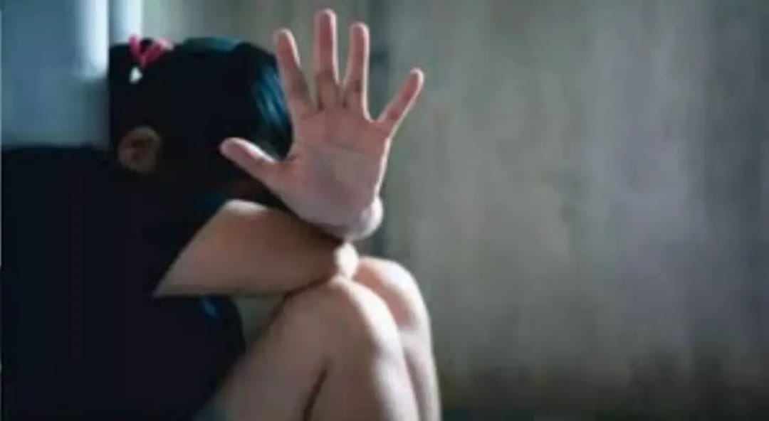 किशोरी के साथ दुष्कर्म करने वाला आरोपित गिरफ्तार