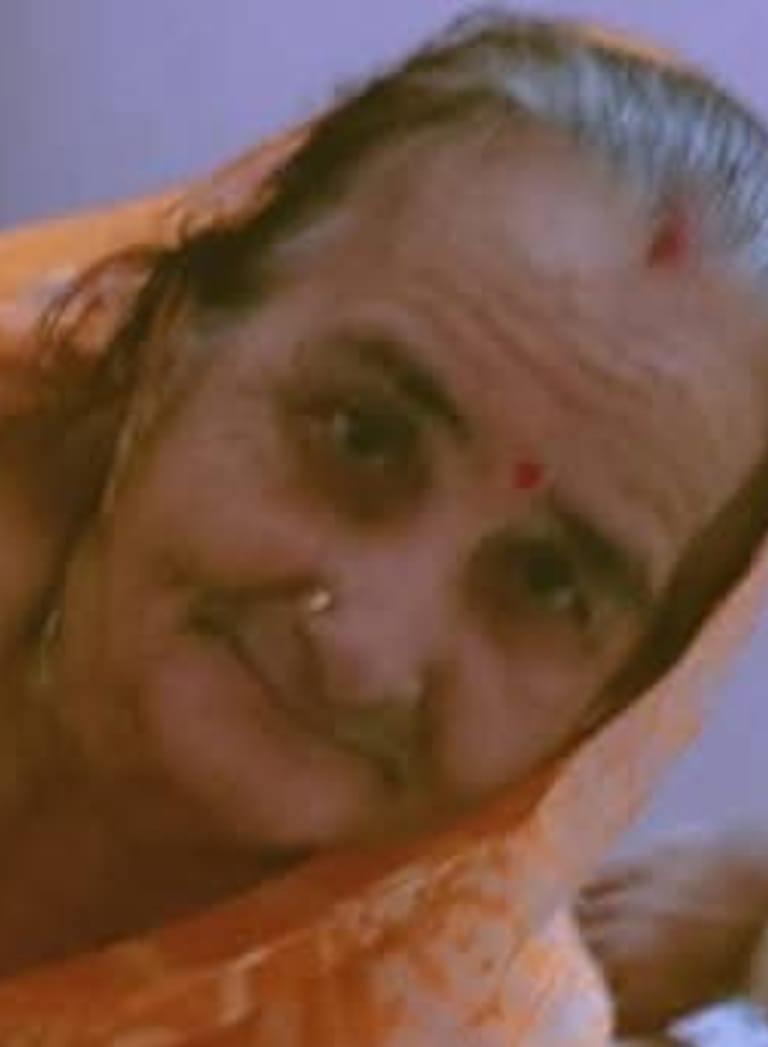 दिल का दौरा पड़ने से पत्रकार की माता का निध