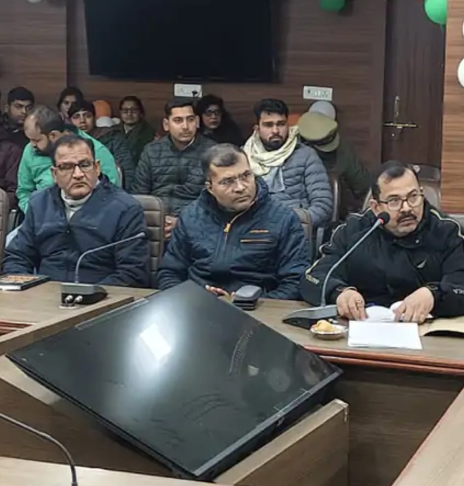 जौनपुर: पेट्रोल पंपों पर शौचालय व पेयजल व्यवस्था अनिवार्य, 15 जनवरी तक निर्देश