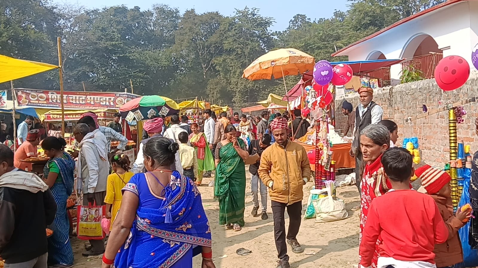 आदि गंगा गोमती तट पर माघ अमावस्या कुंभ स्नान