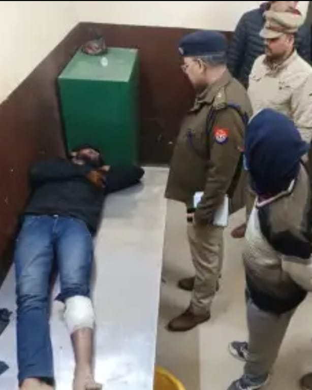 पुलिस मुठभेड़ में एक अभियुक्त घायल, तमंचा-कारतूस व गोवंश बरामद