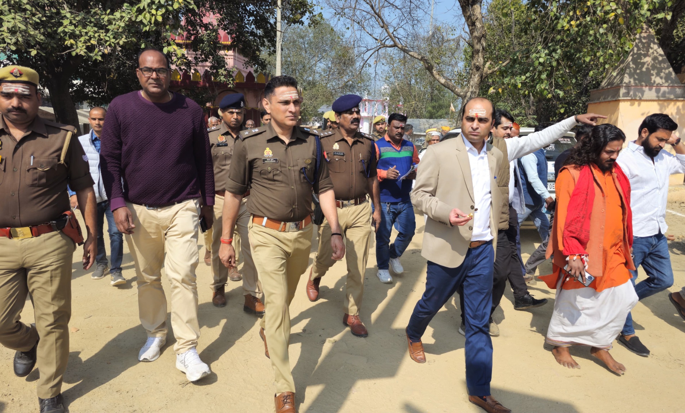 *प्रतापगढ़ डीएम – एसपी ने महाशिवरात्रि पर्व के मद्देनजर बाबा बेलखरनाथ धाम का किया निरीक्षण* 