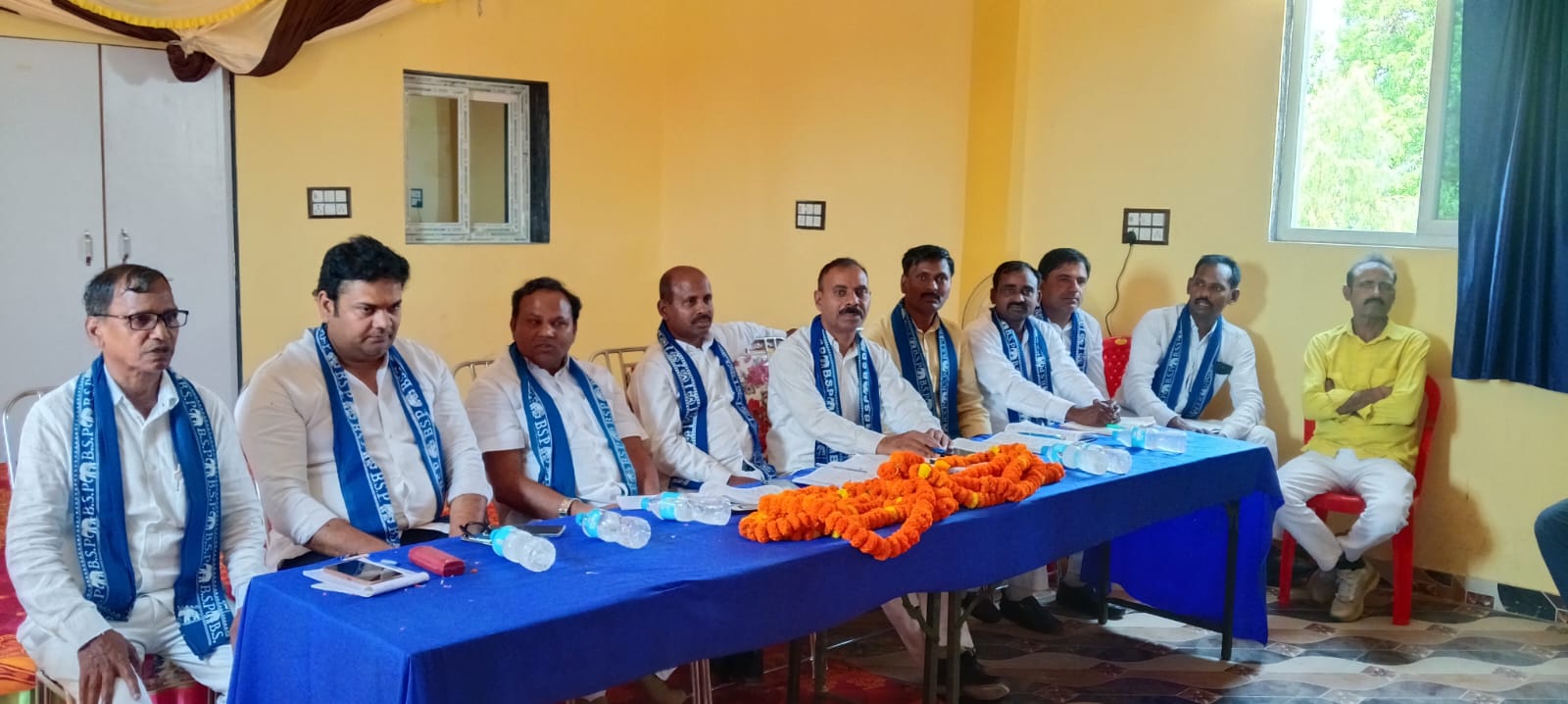बसपा की लम्भुआ में समीक्षा बैठक अम्बेडकर जयंती की तैयारियों पर हुई गंभीर चर्चा