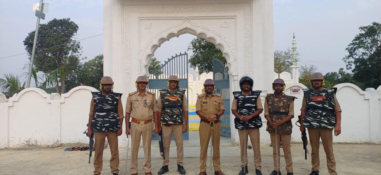 ईद-उल-अजहा की नमाज़ अमन व अकीदत के साथ सकुशल संपन्न