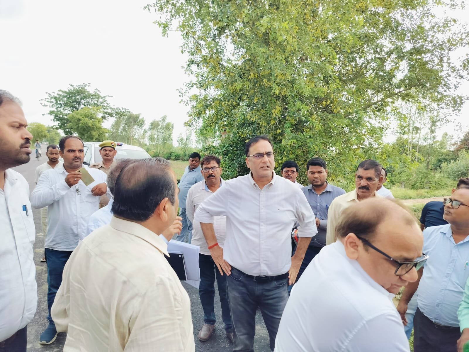 प्रमुख सचिव ने सिंगरामऊ–रतासी मार्ग के चौड़ीकरण कार्य का किया निरीक्षण, गुणवत्ता पर जताया संतोष